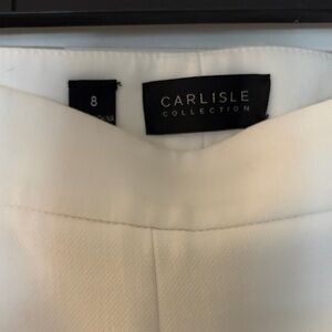 Carlisle Collection White slacks with side zip and back pockets sz 8